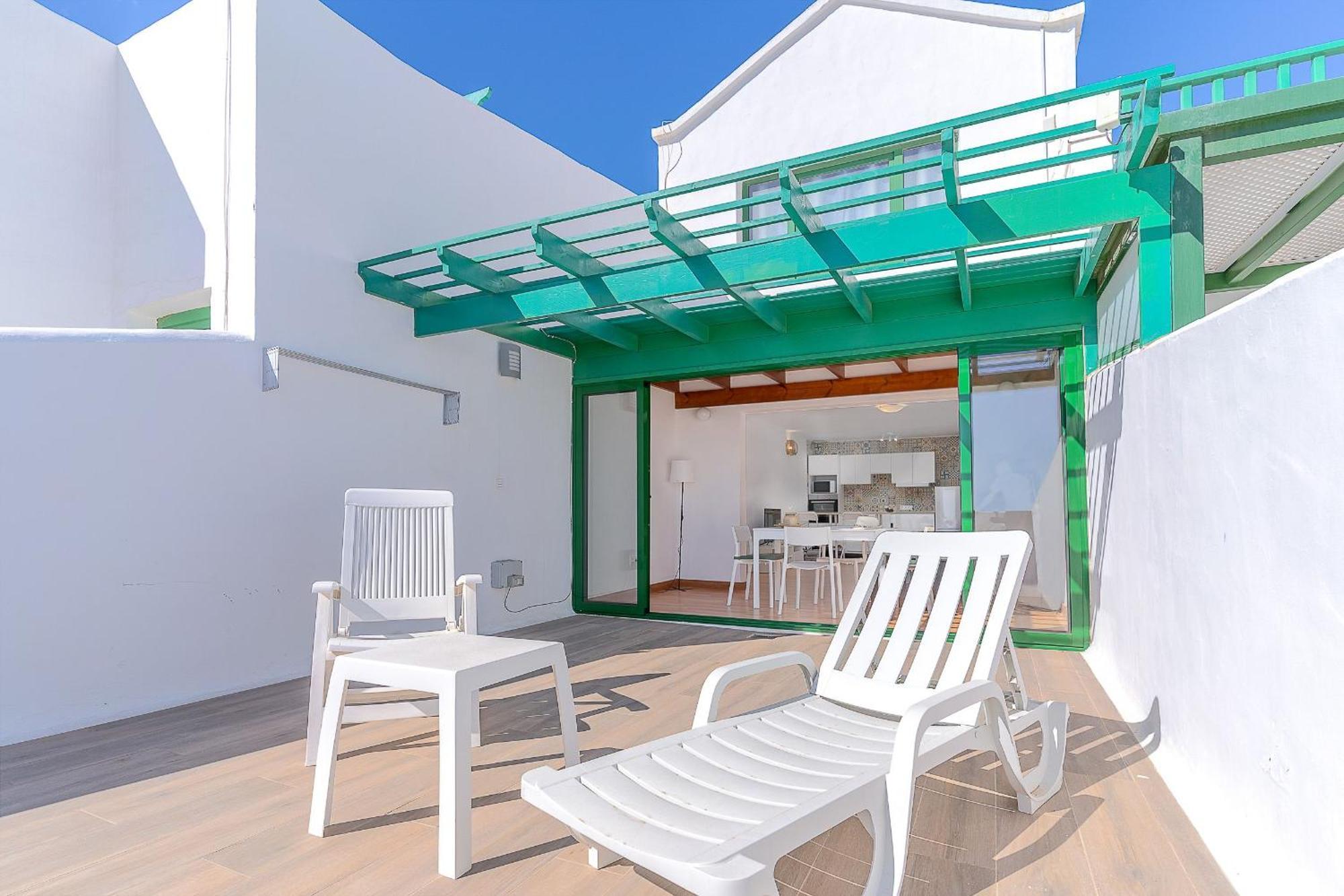 Fantástico apartamento en Las Coronas, gran terraza con vistas al mar y recién reformado completamente Costa Teguise Extérieur photo